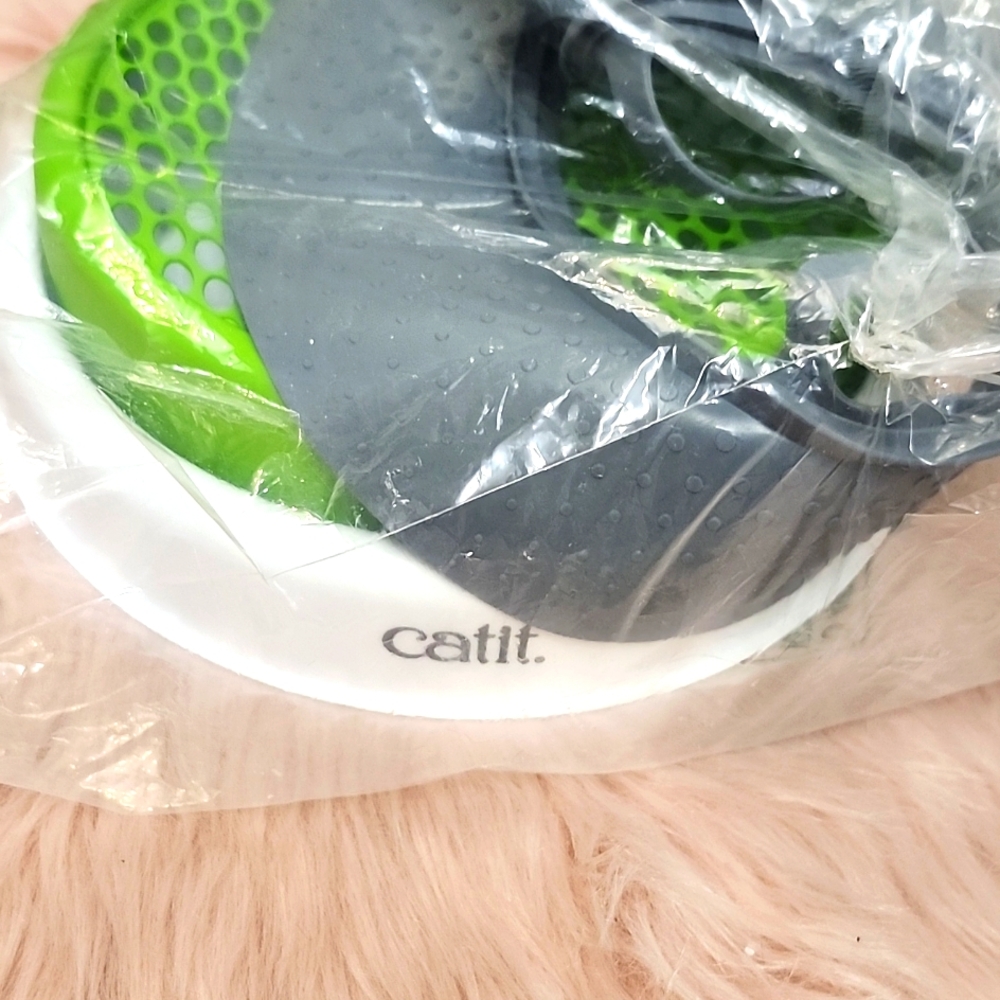 Brand New CATIT SENSES 2.O CAT GRASS 🐈 PLANTER, GREEN*NOTE*
